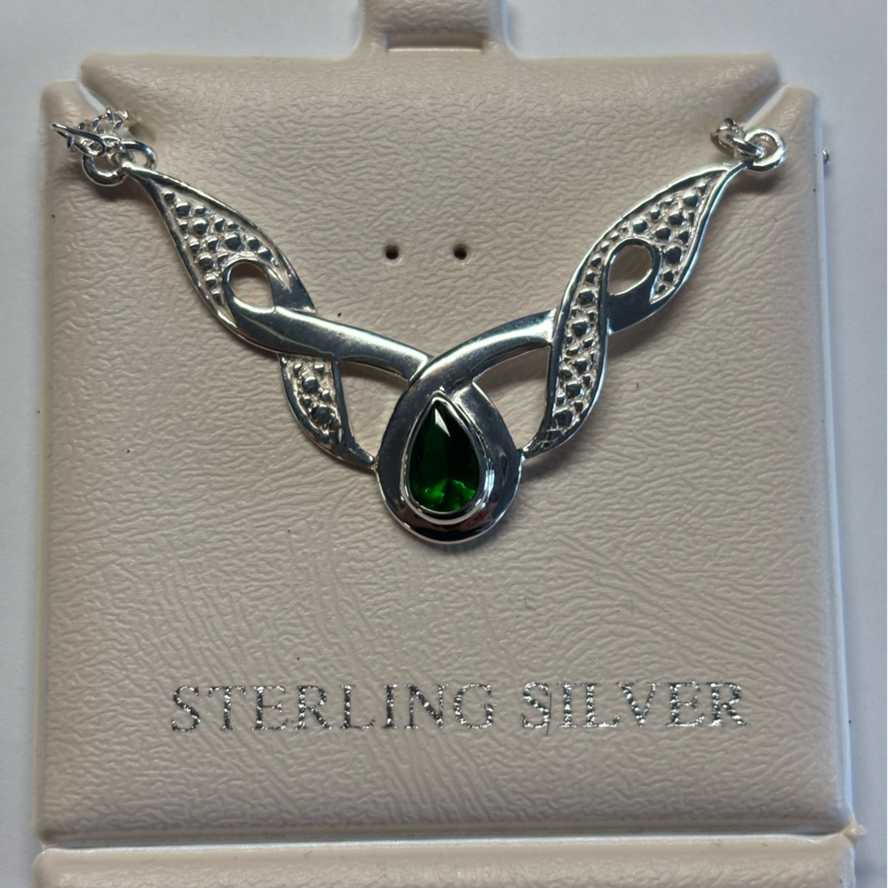 Large Sterling Silver Celtic   Green Pendant Necklet